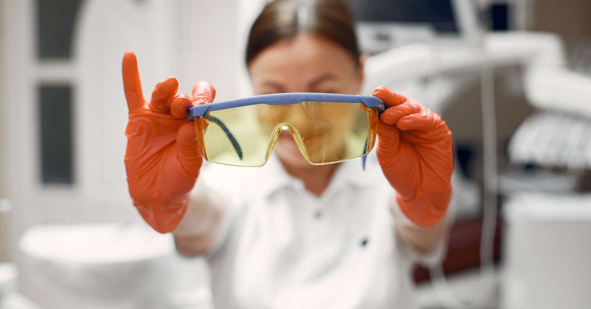 How Much Does Teeth Whitening Cost in Mumbai